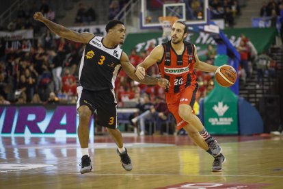 El Força Lleida va jugar el seu pitjor primer quart a Granada.