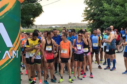 Moment previ a la sortida d’una de les carreres celebrades ahir a Albesa.