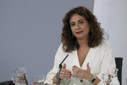 La ministra d’Hisenda, María Jesús Montero, durant la roda de premsa després del Consell de Ministres.