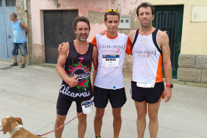 Els tres atletes masculins que van dominar la prova dels 10 km.