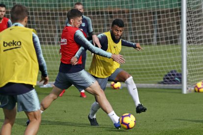 Rafinha durante el entrenamiento de ayer del equipo azulgrana.