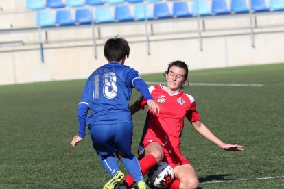 Iris corta una acción atacante del Seagull conducida por Akane, autora del gol local.