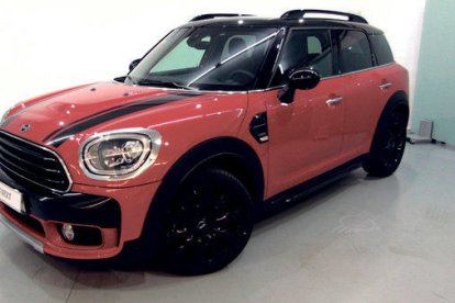 Mini Countryman D