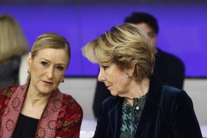 Cristina Cifuentes i Esperanza Aguirre, expresidentes de Madrid, en una imatge de l’any passat.