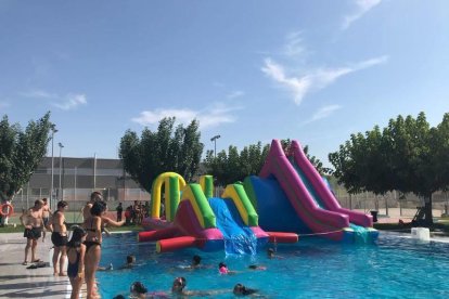 Torrefarrera celebra aquest divendres la Festa dels Inflables Aquàtics