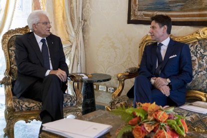 Mattarella y Conte, ayer, en el Palacio del Quirinal de Roma.