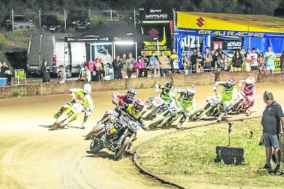 La prueba se disputó el sábado por la noche en el circuito de dirt track de L’Albi.