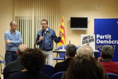 Solsona, durante la asamblea local del PDeCAT.