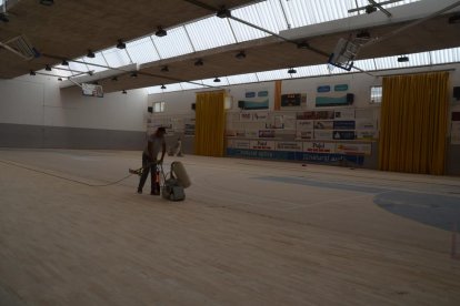 Las obras en el pabellón polideportivo.