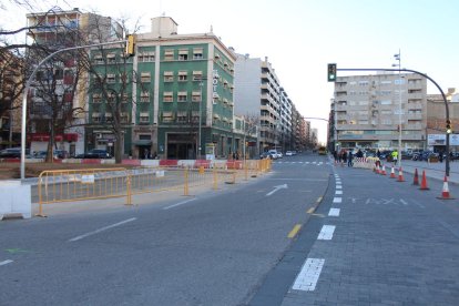 El tram davant l’estació que ha estat eixamplat.