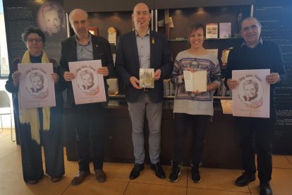 Presentación ayer en el biblioteca Margarida de Montferrat de Balaguer del Any Teresa Pàmies.