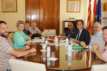 La comissión de l'Horta se reunió ayer con Crespín.