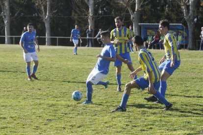 El Sudanell va plantejar un partit molt ofensiu, però va aconseguir mantenir la porteria intacta.