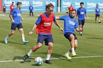 La plantilla blaugrana va tornar ahir als entrenaments després de la gira pels Estats Units.