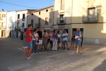 Jaume Suau, junto con asistentes a la primera jornada. 