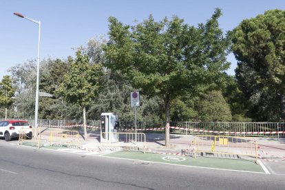 El cuarto punto de recarga para coches eléctricos en la ciudad, casi listo