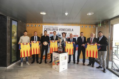 El partido contra la selección de Venezuela se presentó ayer en el Teatre de Girona.