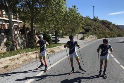 Gral Sellés (esquerra) i Jaume Pueyo (dreta), durant un entrenament de pretemporada.