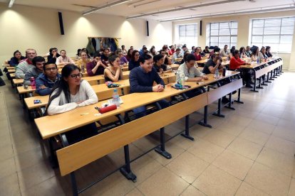 Un aula en Madrid donde el sábado se hizo la prueba del MIR.