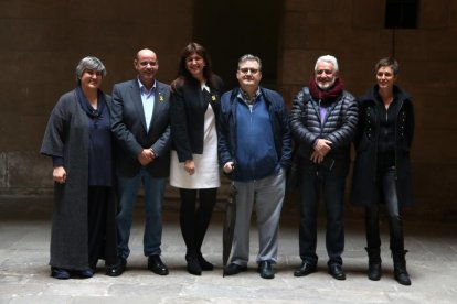 Laura Borràs i Sergi Pàmies (centre), a la presentació de l’esdeveniment.