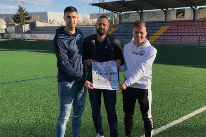 L’equip de coordinació del club, durant la presentació.