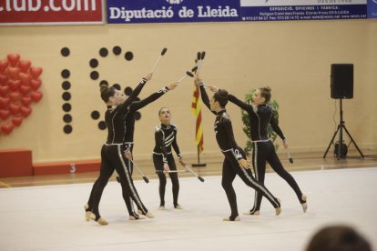 Un grup de gimnastes, en una actuació de la Fase Primavera de Conjunts.