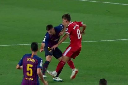 La jugada de l’expulsió de Lenglet.