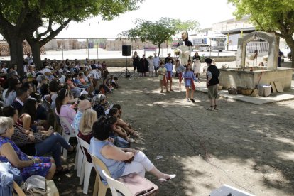 Alumnos de la escuela La Bassa representaron la leyenda.