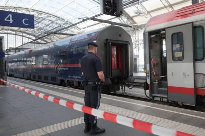 Imagen de los trenes afectados por la colisión.