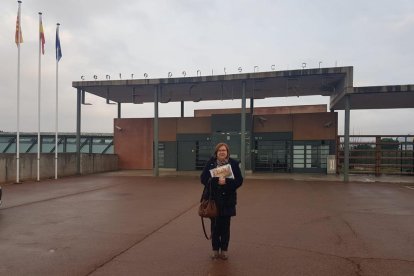 La presidenta de la Diputació de Lleida visita els presos de Lledoners