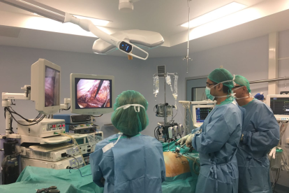 Imagen de archivo de un curso de cirugía abdominal en el hospital Arnau de Vilanova.