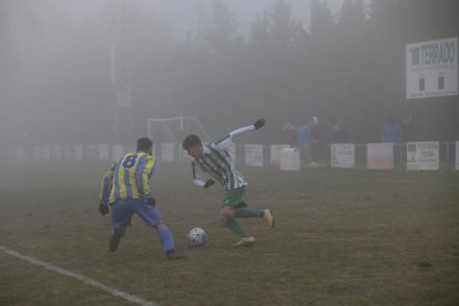 L’Alguaire va trencar la ratxa de quinze victòries del Sudanell en un partit molt disputat. 