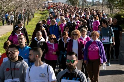 Milers de persones van recórrer la distància entre l’IES on treballava Laura Luelmo i El Campillo.