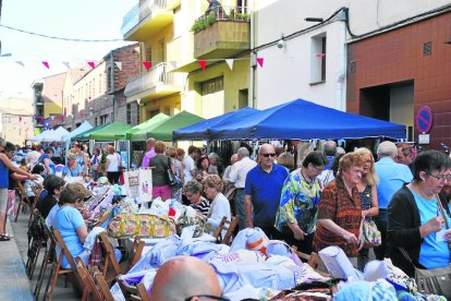 La jornada d’ahir va acollir una trobada de puntaires amb més de 150 participants.