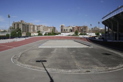 Vista general del velòdrom amb el recinte central.