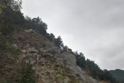 Imatge d’arxiu d’esquerdes a l’A-2 al seu pas per Lleida.