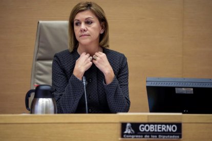 La ministra de Defensa, María Dolores de Cospedal, durant la seua compareixença al Congrés.