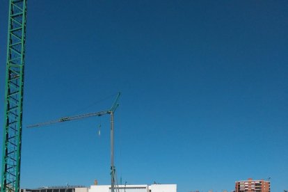 Las obras para la cimentación del segundo edificio polivalente del campus de Cappont