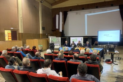 La reunió de dimecres amb agricultors del sector 15.