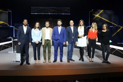 Garriga, Arrimadas, Asens, Rufián, Zaragoza, Borràs, Álvarez de Toledo i Vehí, abans del debat.