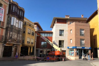 Las obras en la delegación del gobierno de Aragón en Fraga. 