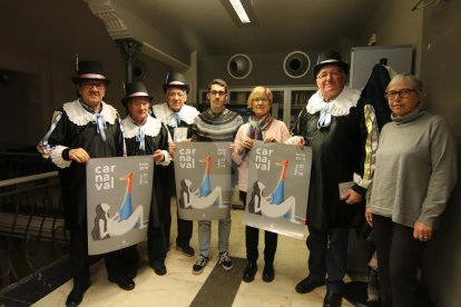 L'acte de presentació del programa i el cartell del Carnval de Lleida.