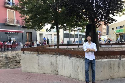 David Calvera vive en un piso de 45 metros cuadrados en la plaza Noguerola.