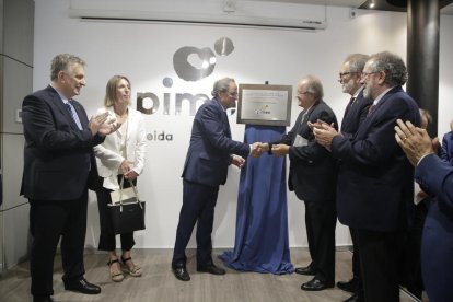 Jaume Saltó, Àngels Chacón, Quim Torra, Josep González, Fèlix Larrosa y Joan Reñé, ayer en Pimec.