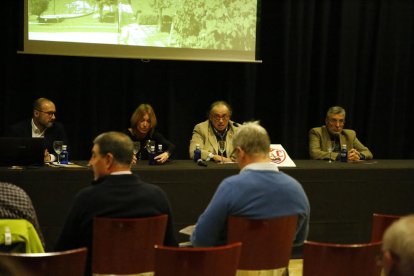 Una vista de l’assemblea del Sícoris celebrada ahir a la nit.