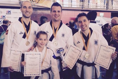 Dos medalles per al Do San Lee en el Campionat de Catalunya de taekwondo