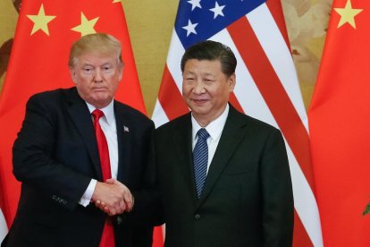 Donald Trump y el presidente chino, Xi Jinping en 2017.