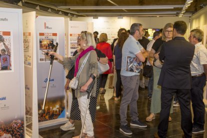 Exposició a la sala Zona Zero de l'IEI amb més de mig centenar de portades històriques del diari SEGRE .