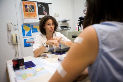 El centre de vacunació internacional a Lleida.