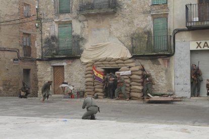 La Granadella recrea la batalla viscuda a la guerra civil